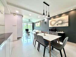 The Esparis (D18), Condominium #604709841